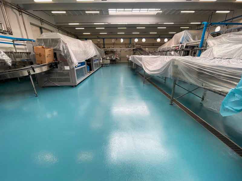 Pavimento in resina per industria chimica e farmaceutica